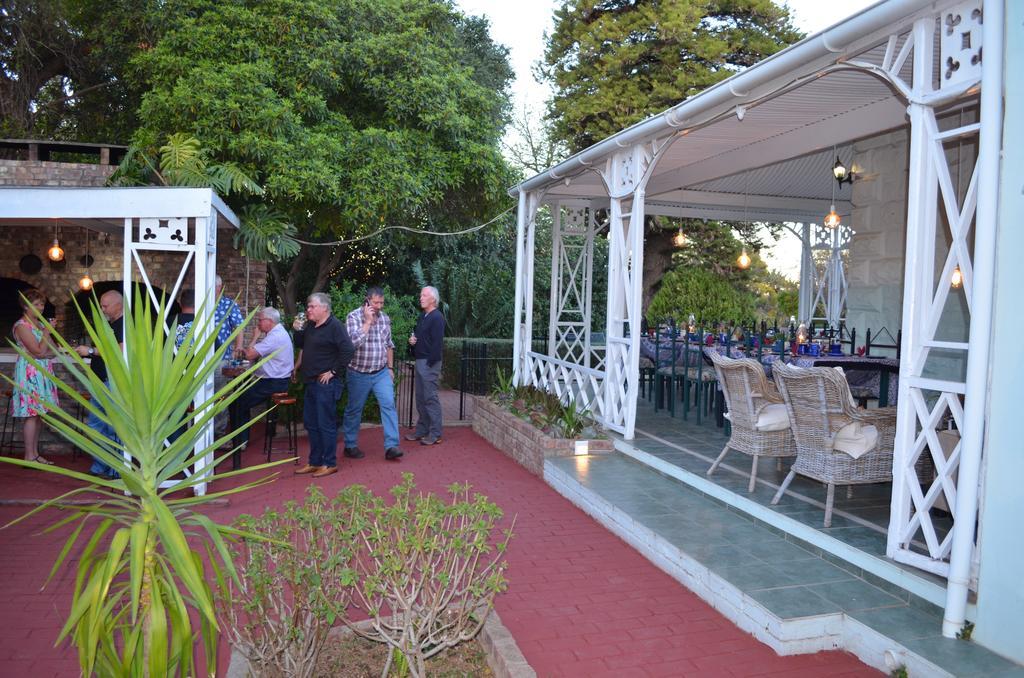 Bed and Breakfast Adley House Oudtshoorn Exterior foto