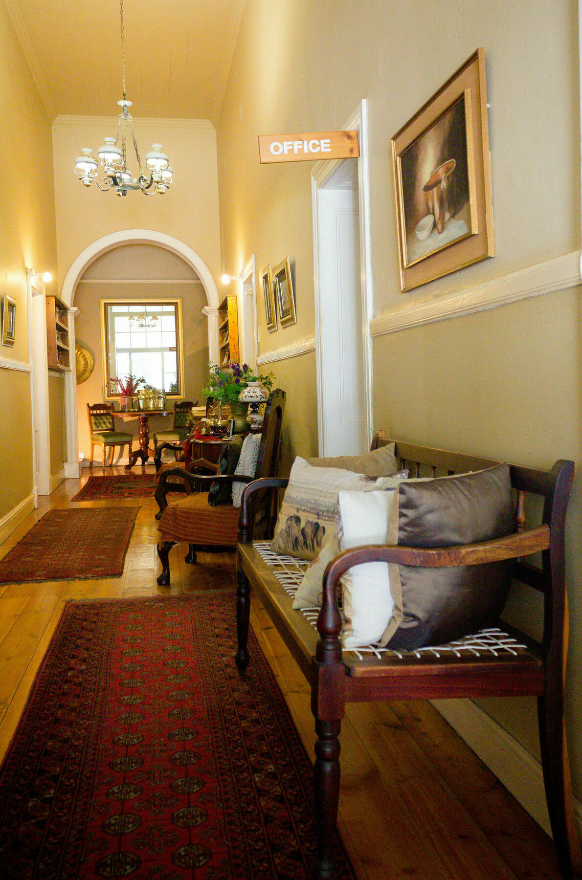 Bed and Breakfast Adley House Oudtshoorn Exterior foto